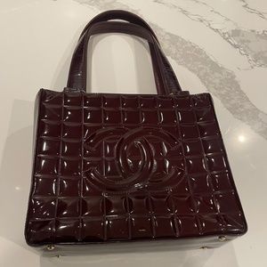 Chanel Quilted Patent Leather Chocolate Bar CC Tote
